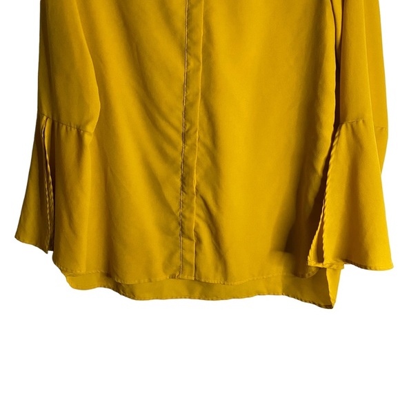 Banana Republic Women's Yellow Collarless Split Long Sleeve Ruffle Blouse - Picture 3 of 9